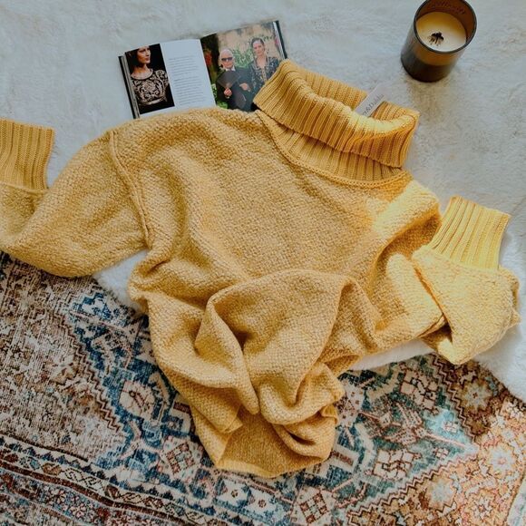 BUY NOW SALE!Very J Oversized Honey Knit Sweater - Picture 3 of 13